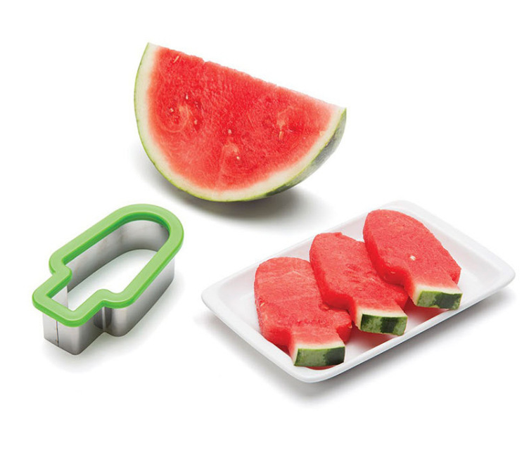 Simple watermelon cutter